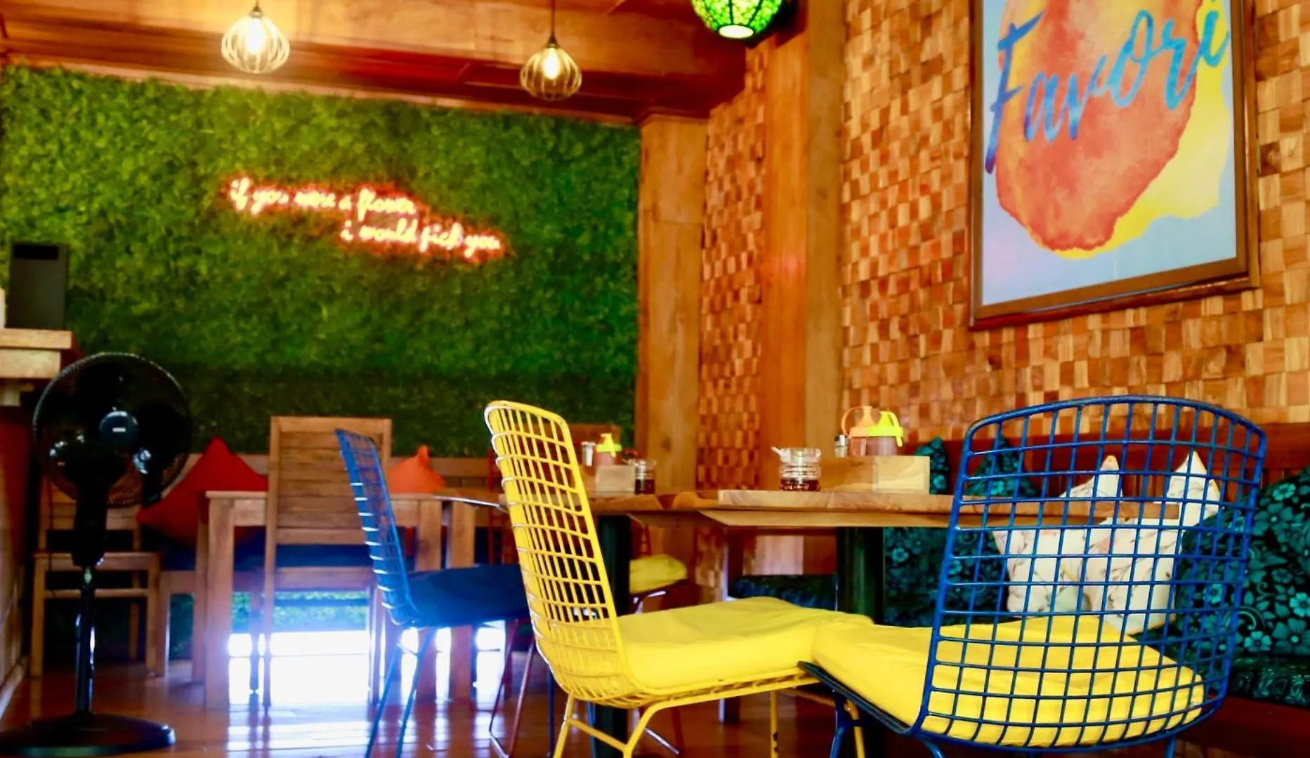 Seahouse Bali Indah Beach Inn Kuta Lombok Hotel